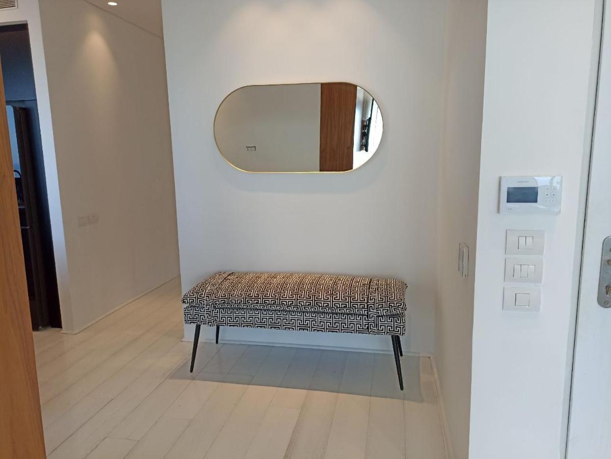 Yalarent Sea-Breeze Penthouse With Jacuzzi Apartment บัตยัม ภายนอก รูปภาพ