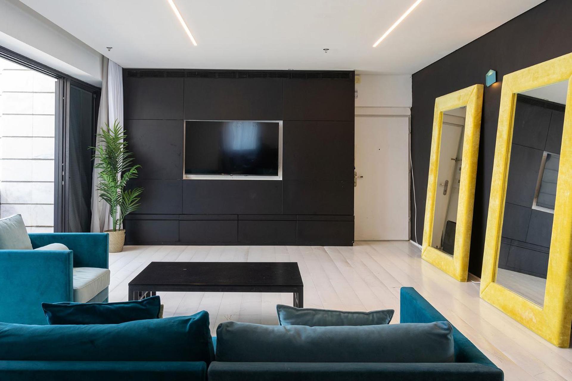 Yalarent Sea-Breeze Penthouse With Jacuzzi Apartment บัตยัม ภายนอก รูปภาพ